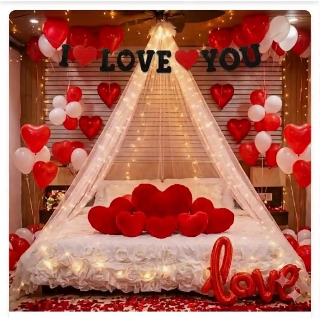 Canopy Love Theme Decor